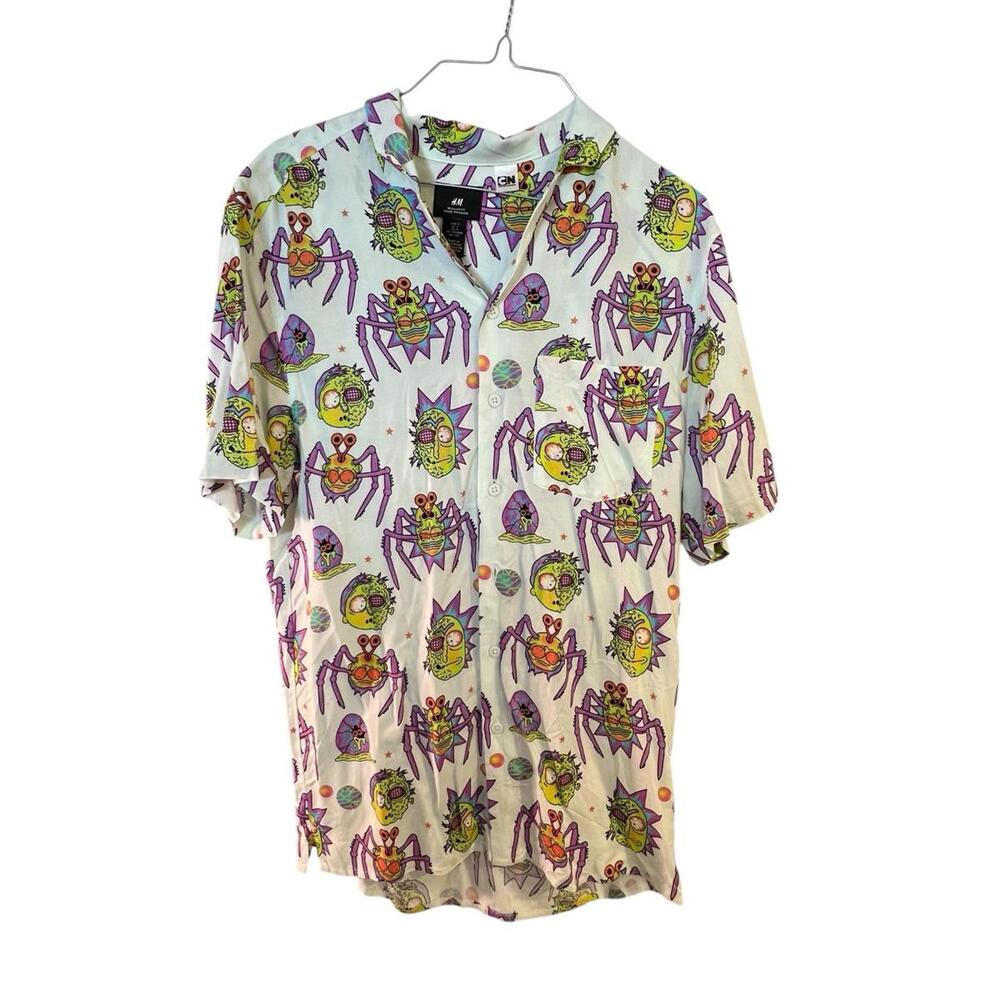Rick And Morty Print H&M Hawaiian Button Down All Over Print Mens Size Small